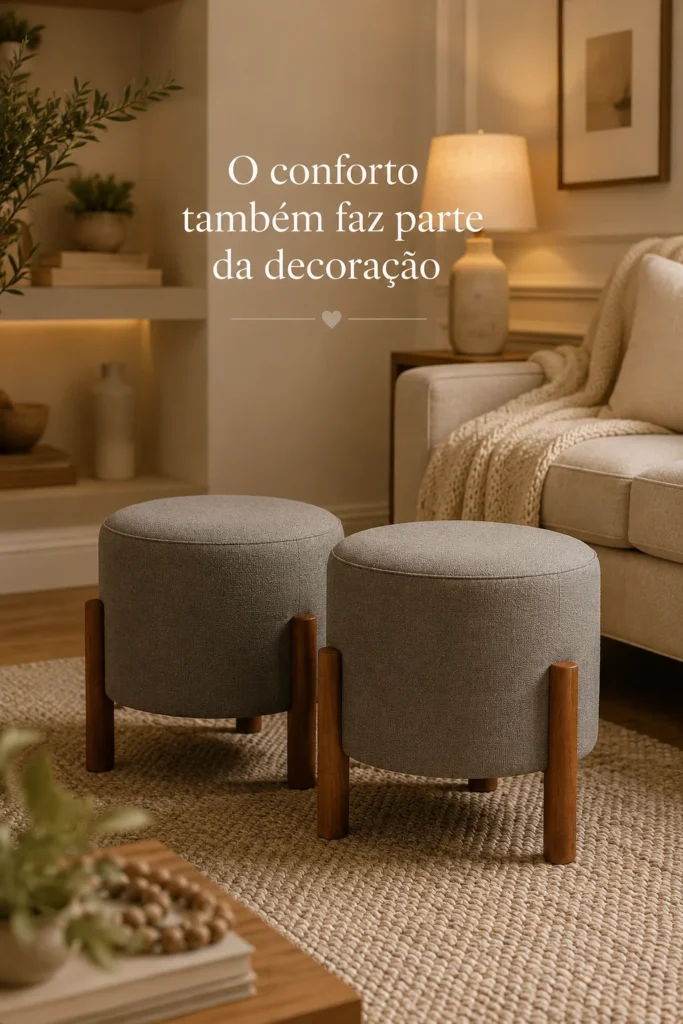Puff Apollo luxo em linho bege decorando sala moderna com estilo aconchegante e sofisticado